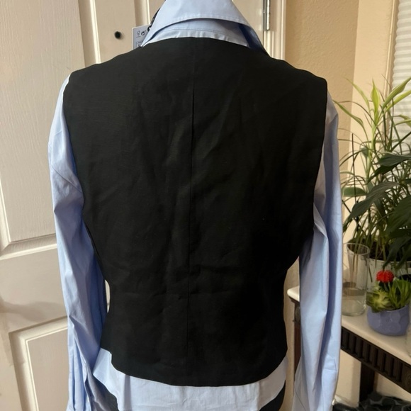 Zara 4 button vest - Picture 2 of 6